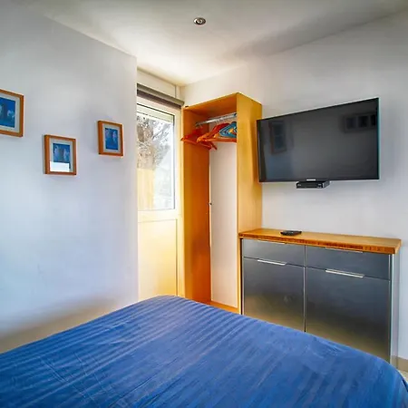 Apartment Marine De Sant'ambroggio Standing Pieds Dans L'eau - F3 3pra